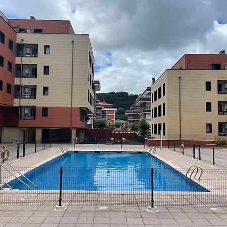 Apto. 2 Hab Y 2 Banos Con Garaje Y Piscina. Apartment *