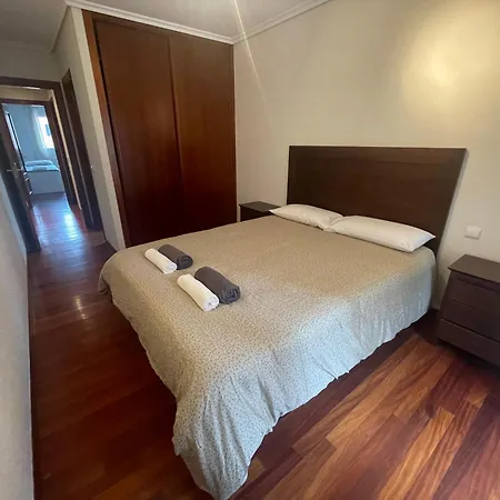 Apto. 2 Hab Y 2 Banos Con Garaje Y Piscina. Apartment Castro Urdiales