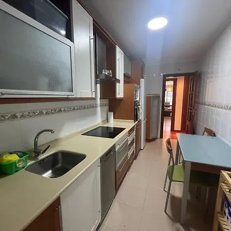 Apartment Apto. 2 Hab Y 2 Banos Con Garaje Y Piscina.